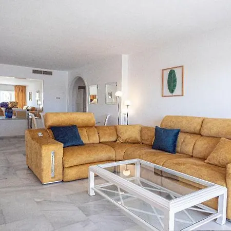 Apartment The Perfect Location Benalmadena